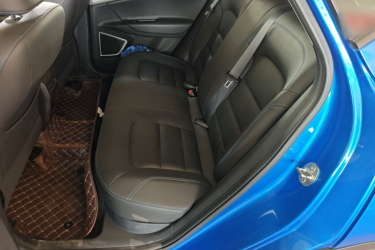 GEELY Emgrand GSe 2018 #17 GEELY Emgrand GSe 2018 imagem de carro #17