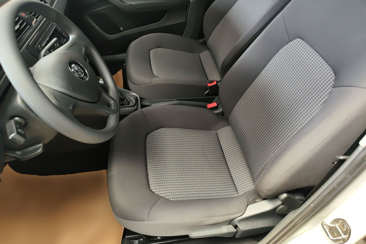 Volkswagen Santana 2022 car image #15