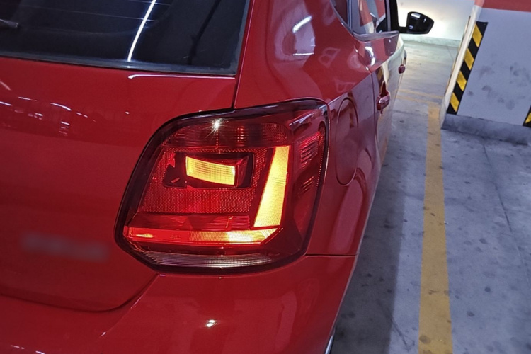 Volkswagen Polo 2017 #8 Volkswagen Polo 2017 car image #8