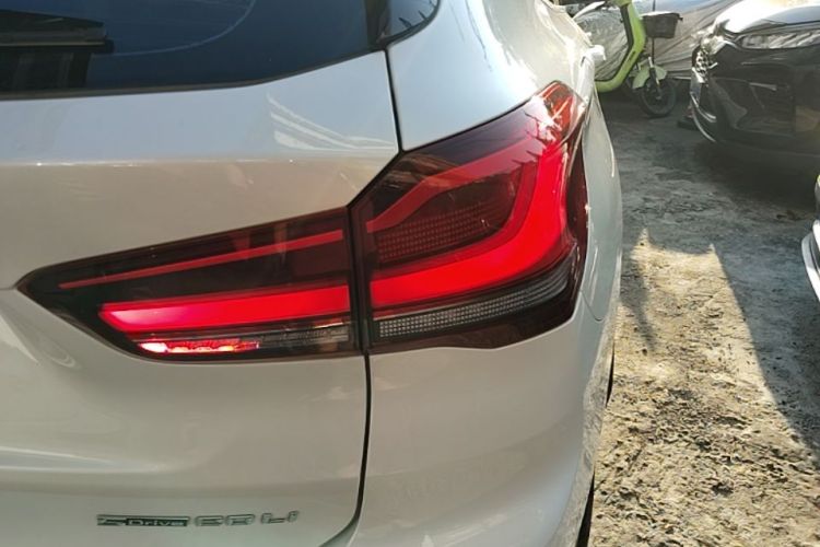 BMW X1 2021 car image #3
