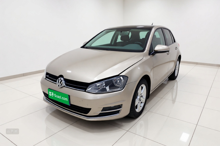 Volkswagen Golf 2015 car image #2