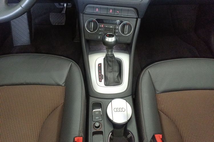 Audi Q3 2017 #14 Audi Q3 2017 car image #14