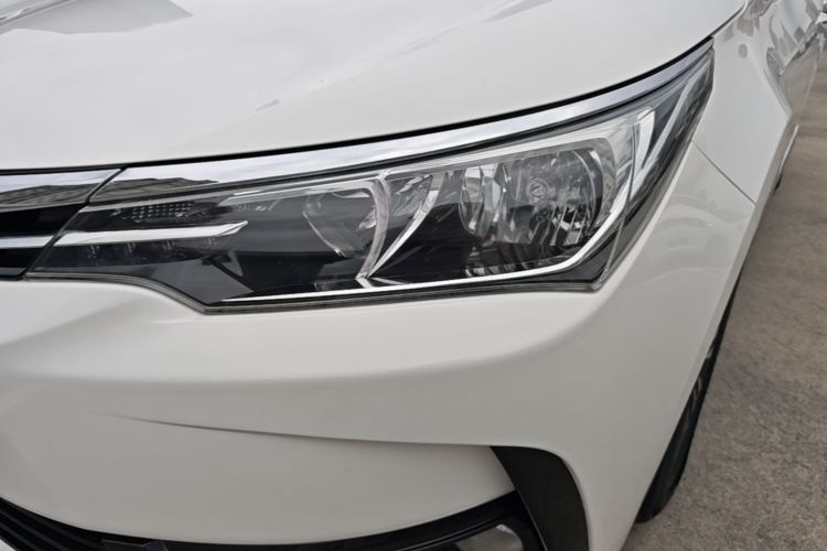 Toyota Corolla 2018 #23 Toyota Corolla 2018 car image #23