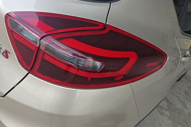 GEELY Emgrand GS 2020 #8 GEELY Emgrand GS 2020 car image #8
