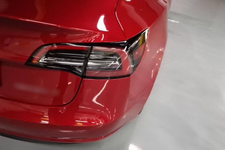 Tesla Model 3 2023 car image #8