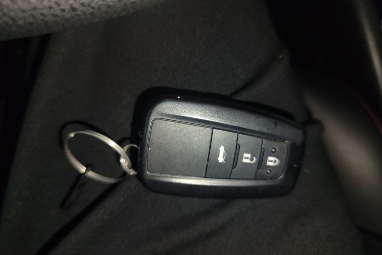 Toyota Corolla 2022 immagine di auto #9