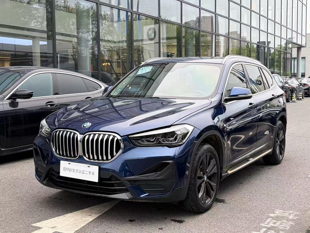 BMW X1 2019 BMW X1 2019 car image