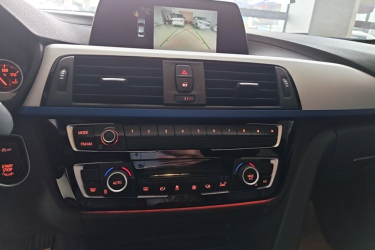 BMW 3 Series 2018 #13 BMW 3 Series 2018 imagen de coche #13
