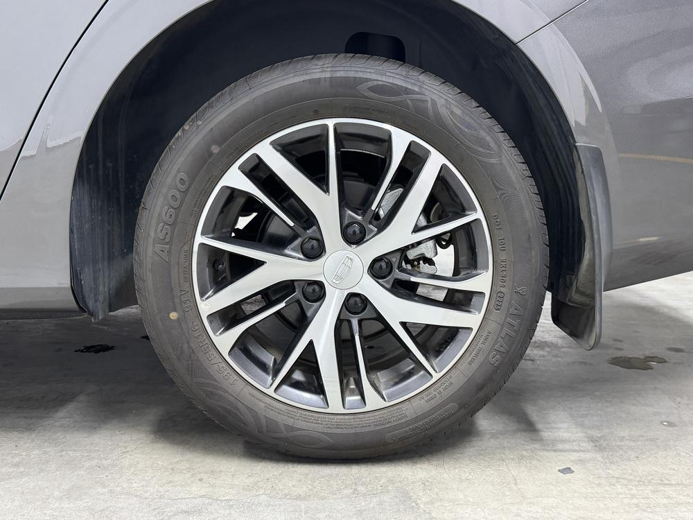 GEELY Emgrand 2025 #9 GEELY Emgrand 2025 car image #9