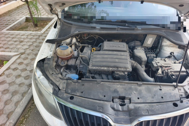 Skoda Rapid 2018 #24 Skoda Rapid 2018 image de voiture #24