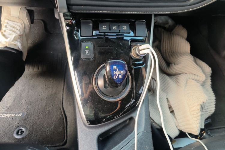 Toyota Corolla 2019 #14 Toyota Corolla 2019 car image #14