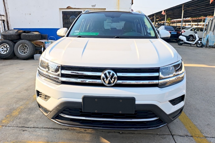 Volkswagen Tharu 2020 car image #3