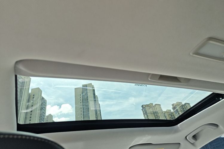 GEELY Emgrand 2021 #20 GEELY Emgrand 2021 car image #20