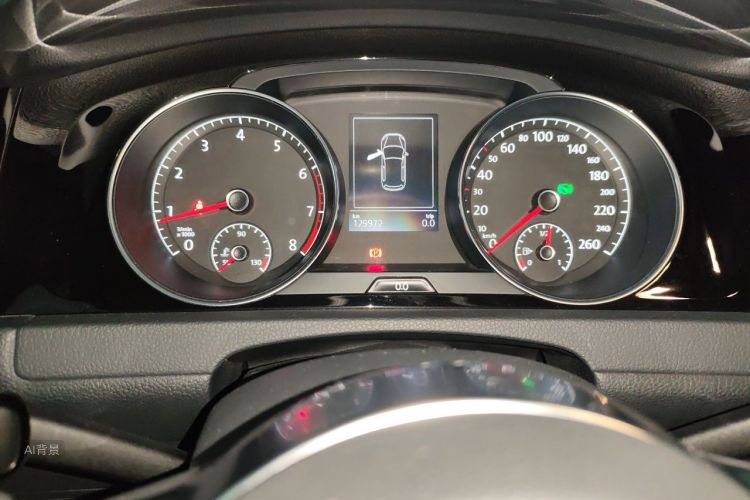 Volkswagen Golf 2017 car image #13