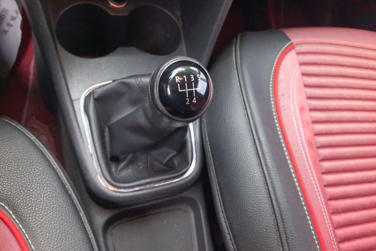 Volkswagen Polo 2015 image de voiture #14