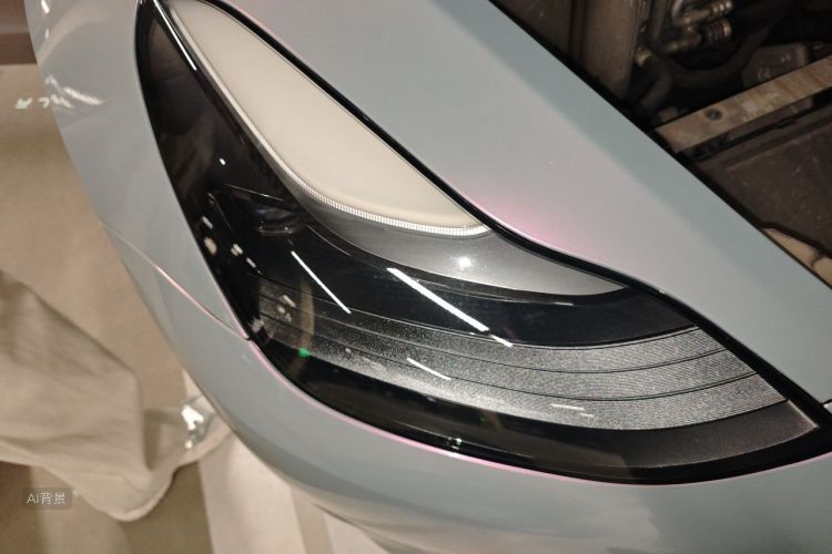 Tesla Model 3 2022 car image #8