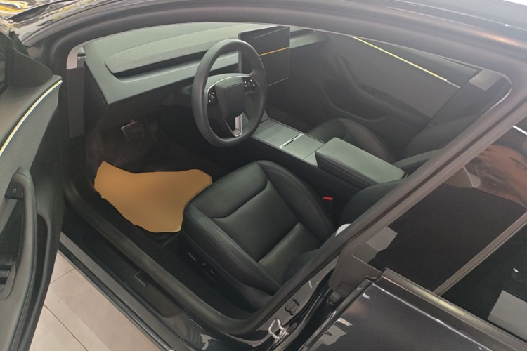 Tesla Model 3 2024 #16 Tesla Model 3 2024 car image #16
