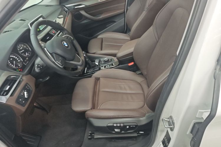 BMW X1 2018 car image #19