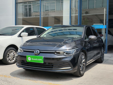 Volkswagen Golf 2023 car image 