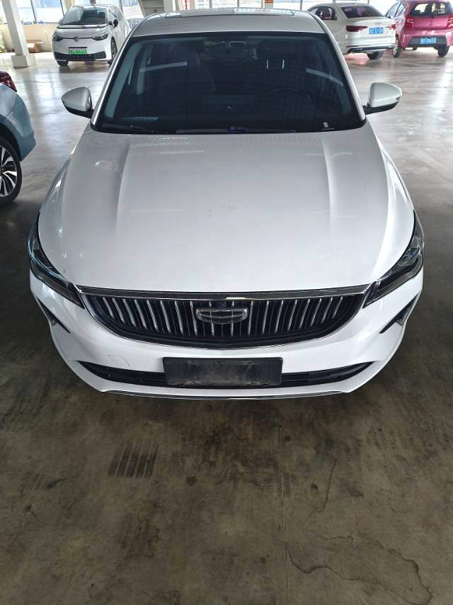 GEELY Emgrand 2023 car image #2