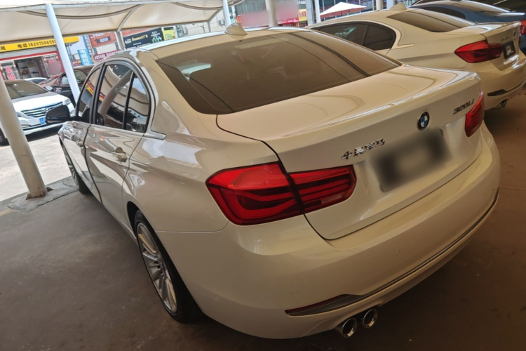 BMW 3 Series 2018 car image #5