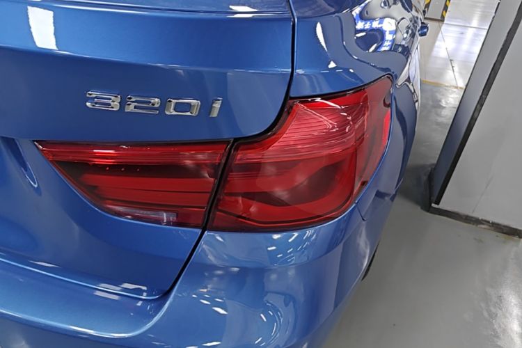 BMW 3 Series GT 2017 car image #8