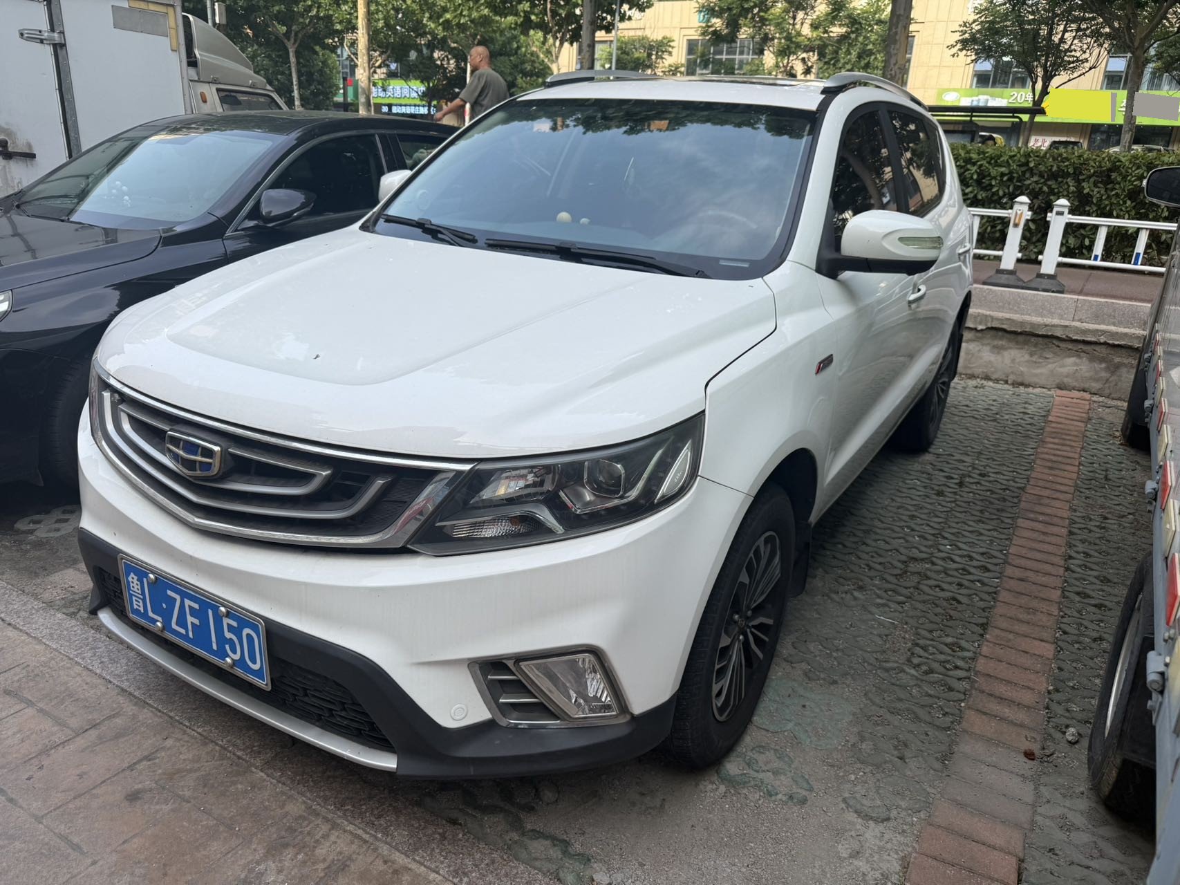 GEELY Vision X6 2017 صورة سيارة 