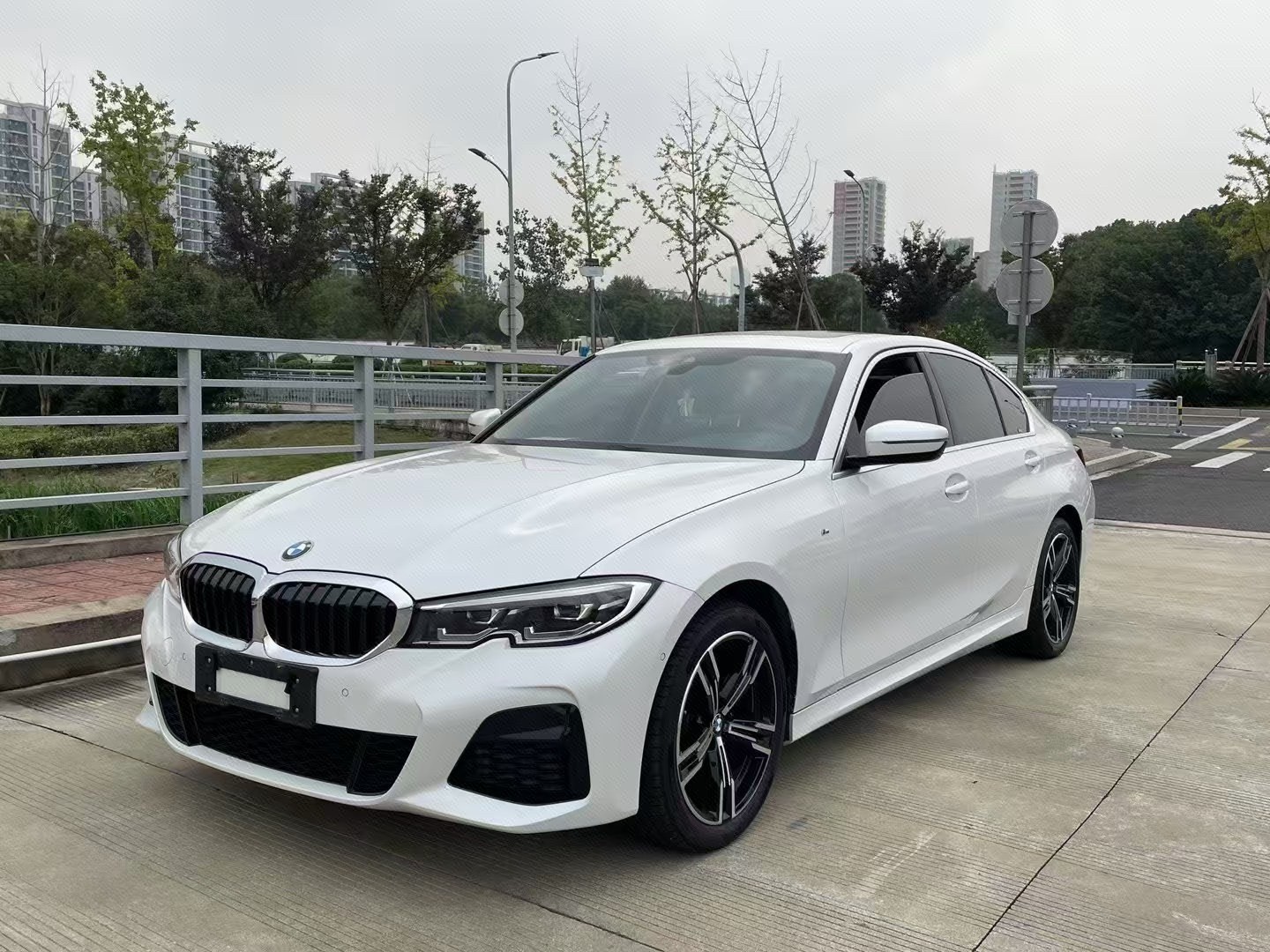BMW 3 Series 2021 BMW 3 Series 2021 imagem de carro