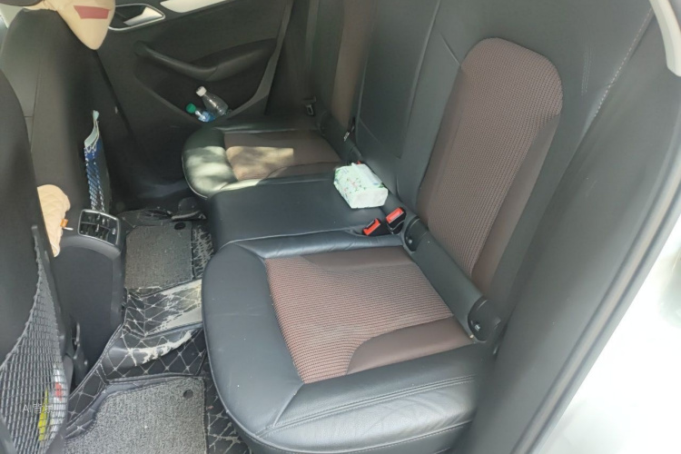 Audi Q3 2019 #19 Audi Q3 2019 car image #19