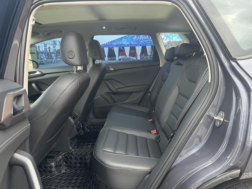 Volkswagen Tharu 2023 immagine di auto #16