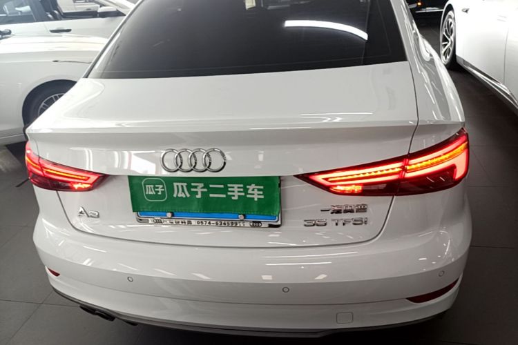 Audi A3 2018 car image #6