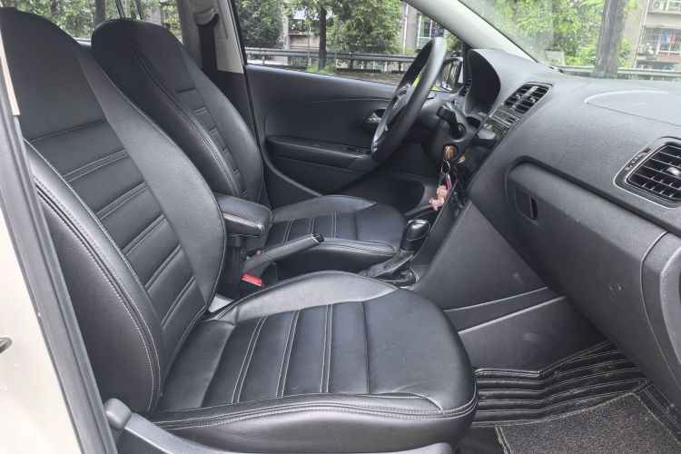 Volkswagen Polo 2019 #22 Volkswagen Polo 2019 car image #22