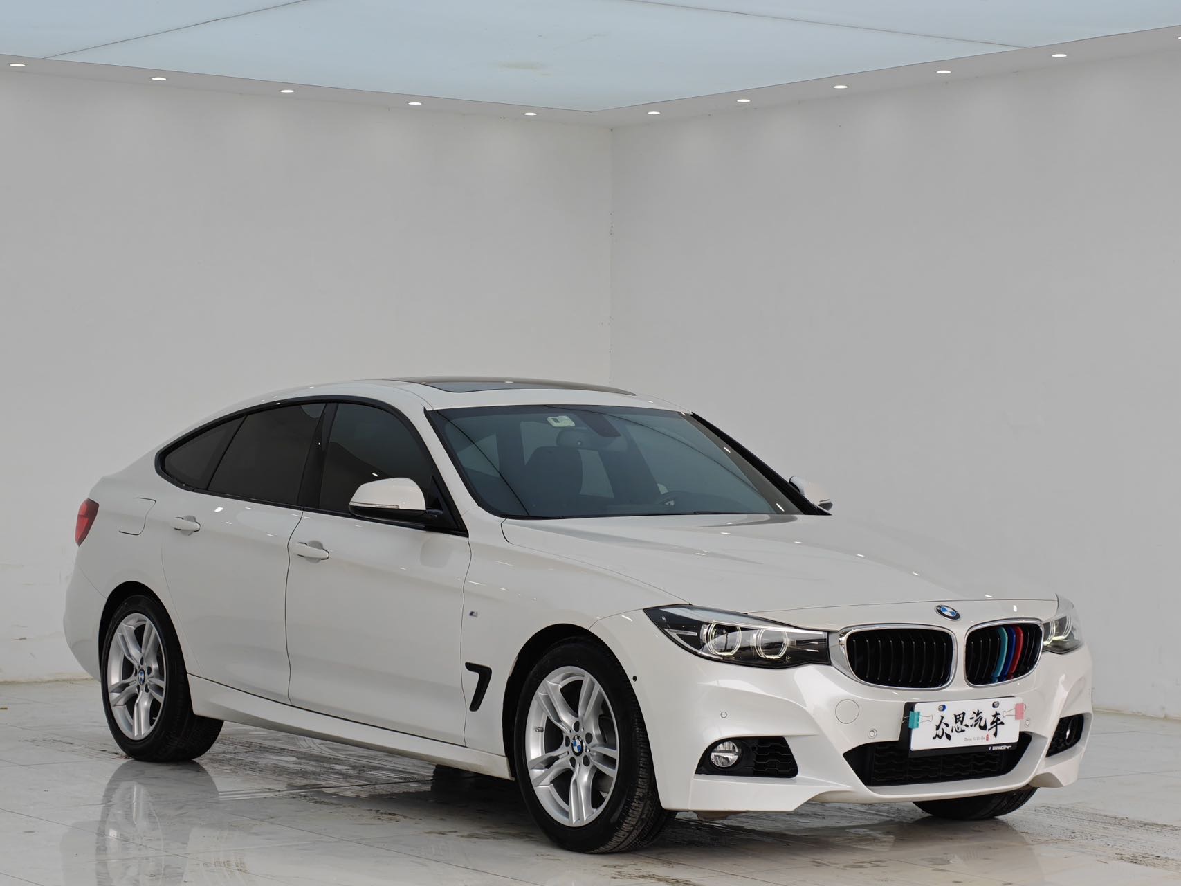BMW 3 Series GT 2020 #3 BMW 3 Series GT 2020 car image #3