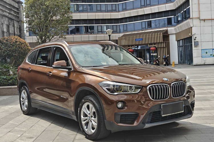 BMW X1 2016 #4 BMW X1 2016 صورة سيارة #4