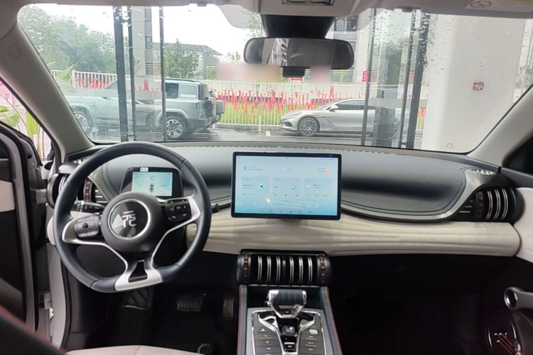 BYD Yuan Plus 2022 immagine di auto #11