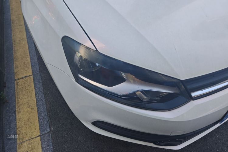 Volkswagen Polo 2018 car image #8