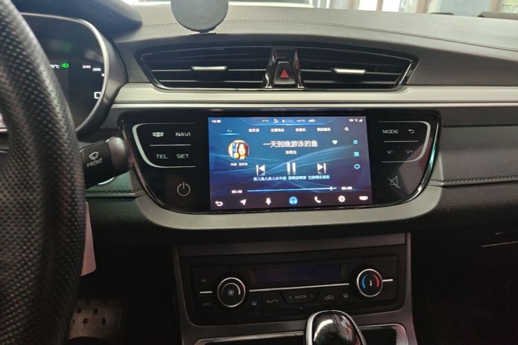 GEELY Emgrand 2018 car image #15
