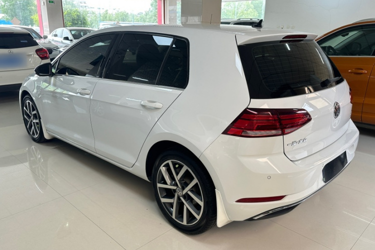 Volkswagen Golf 2020 #7 Volkswagen Golf 2020 car image #7