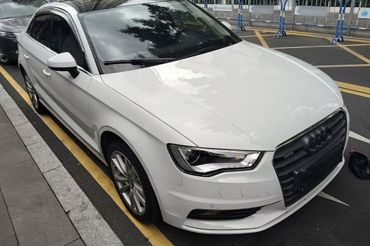 Audi A3 2016 car image #4