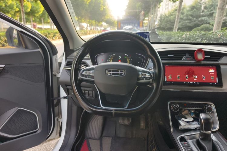 GEELY Binray 2019 car image #15
