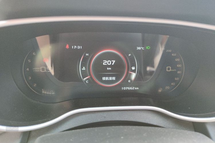 GEELY Emgrand 2019 car image #13