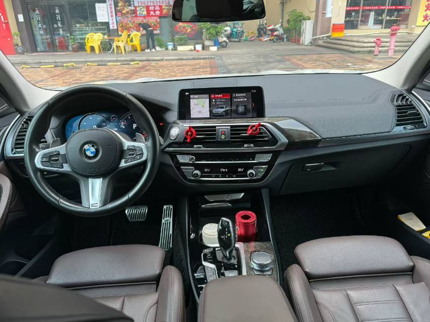 BMW X3 2019 car image #3