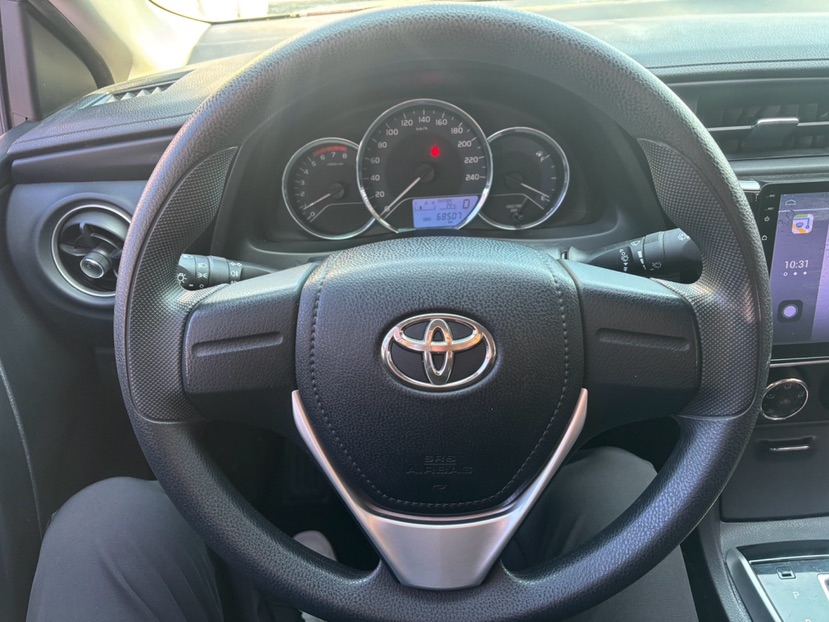 Toyota Corolla 2018 #9 Toyota Corolla 2018 car image #9