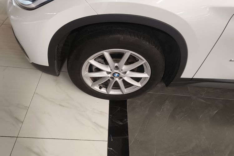 BMW X1 2017 #9 BMW X1 2017 immagine di auto #9