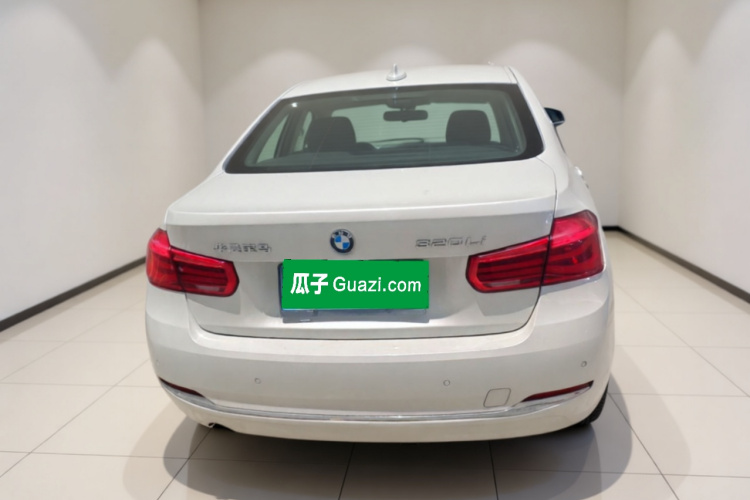 BMW 3 Series 2016 #6 BMW 3 Series 2016 car image #6