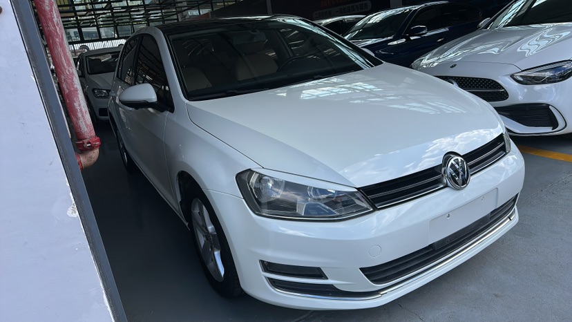 Volkswagen Golf 2015 car image #3