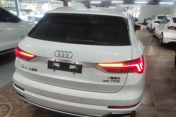 Audi Q3 2022 #4 Audi Q3 2022 car image #4