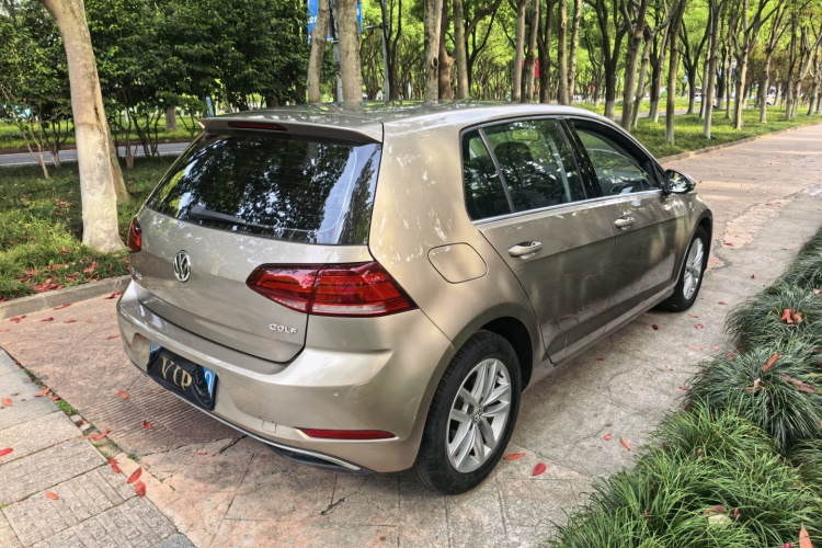 Volkswagen Golf 2018 #8 Volkswagen Golf 2018 car image #8