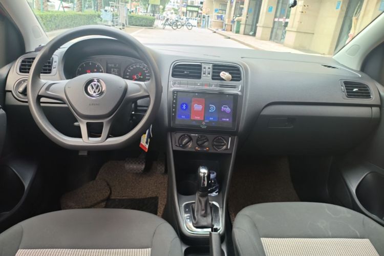 Volkswagen Polo 2019 #10 Volkswagen Polo 2019 car image #10