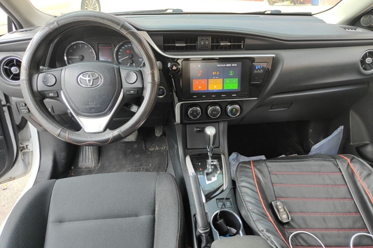 Toyota Corolla 2019 car image #10